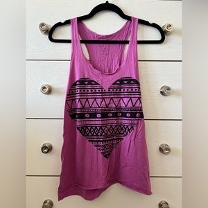 Forever 21 - Pink tank with graphic heart - Medium (M)
